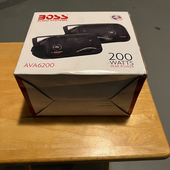 AVA6200 3 Way Box Speaker Systems Car Audio Speakers 200 Watts by Boss - Picture 2 of 8